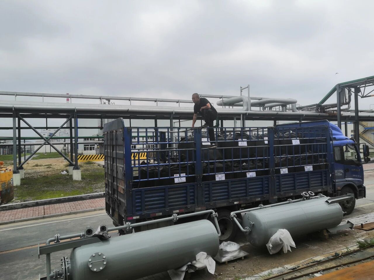 1112-1-6.jpg 1112-1-6.jpg