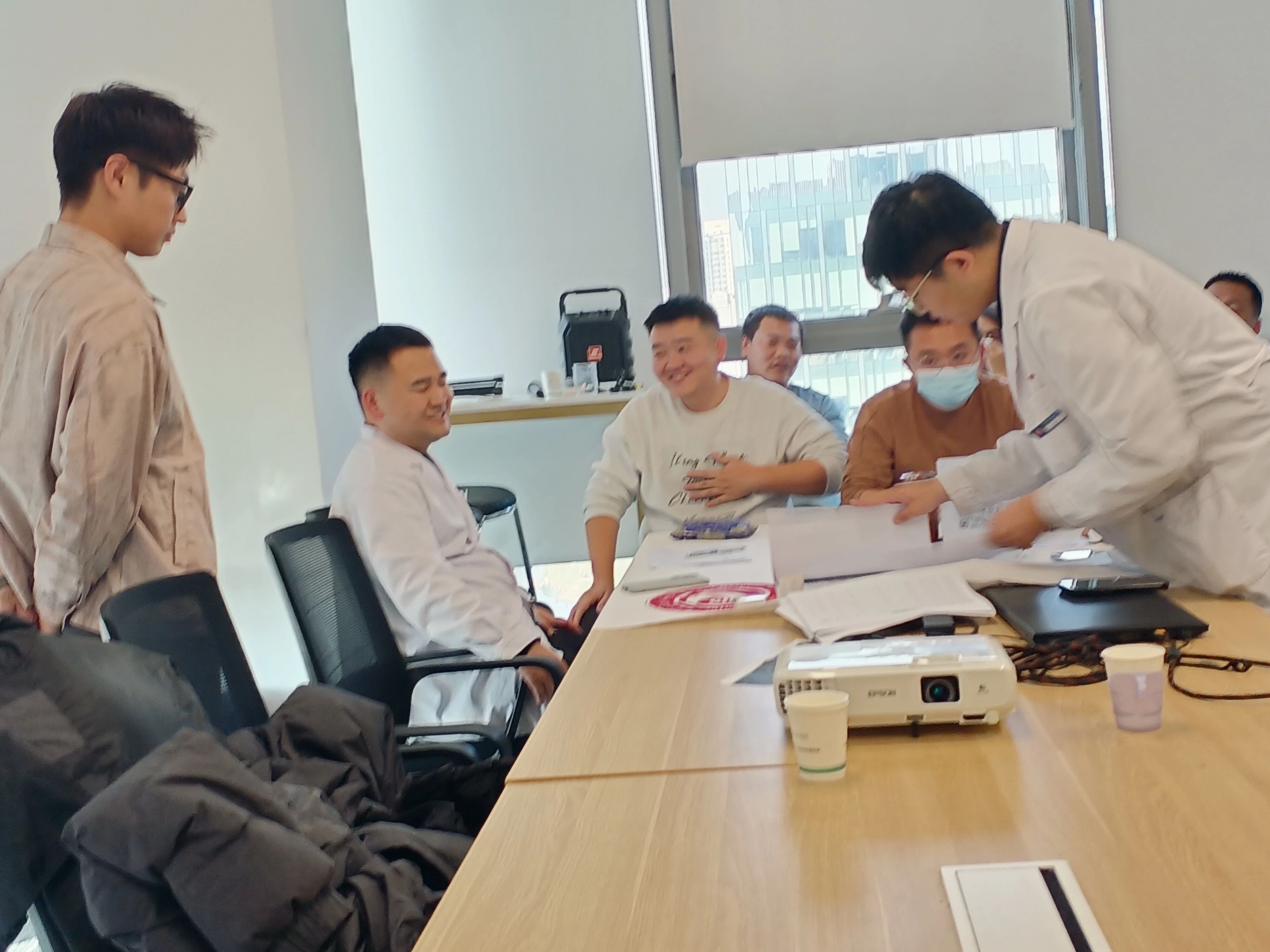 1118-4-4.jpg 1118-4-4.jpg